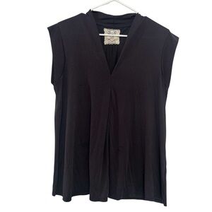Cupio Charcoal Grey Sleeveless Relaxed Pleated Blouse